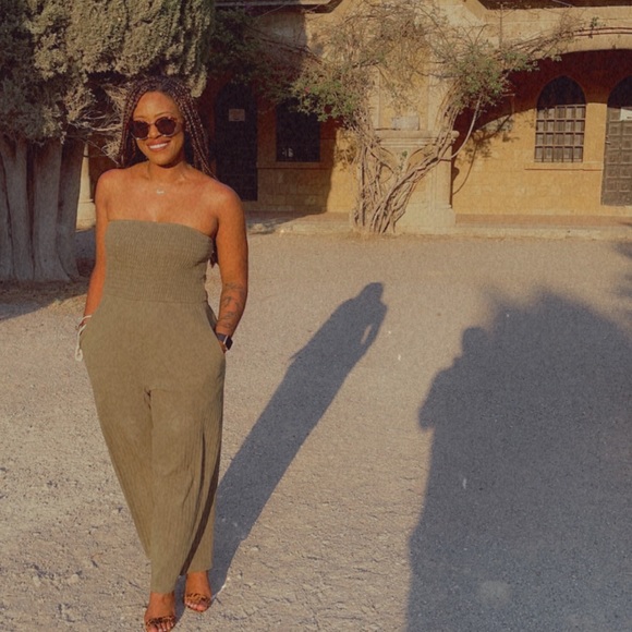 Meet your Posher, Khristian - Picture 2 of 8